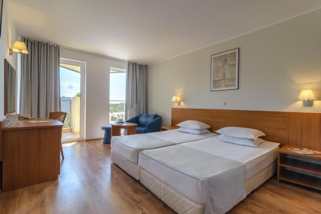 Madara Park Hotel - All Inclusive photo 2