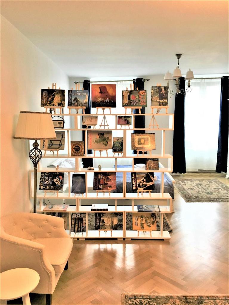 White Wolf Apartment photo 2