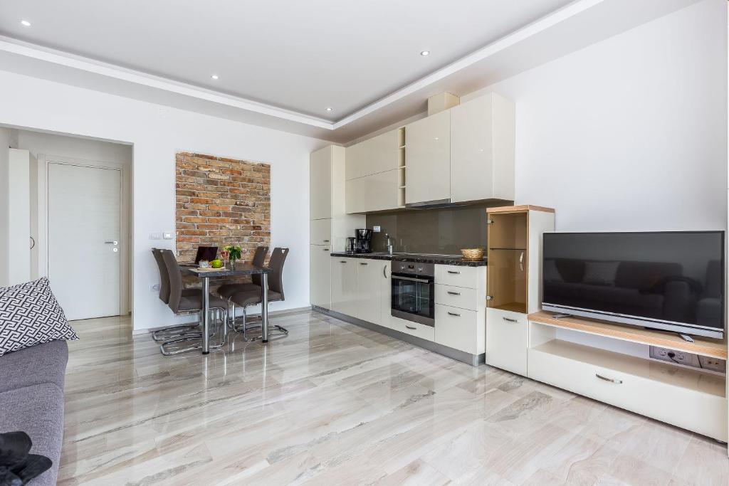 Luxury apartments Kostrena with pool 2 photo 4