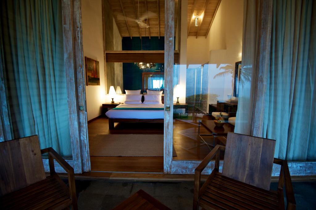 Roman Beach Hotel photo 3