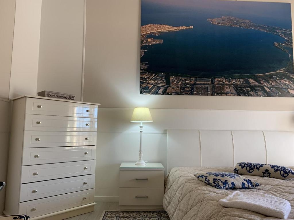 Casa di Alice Luxury Hospitality - Elevator, Fast WiFi - Tap to explore photos