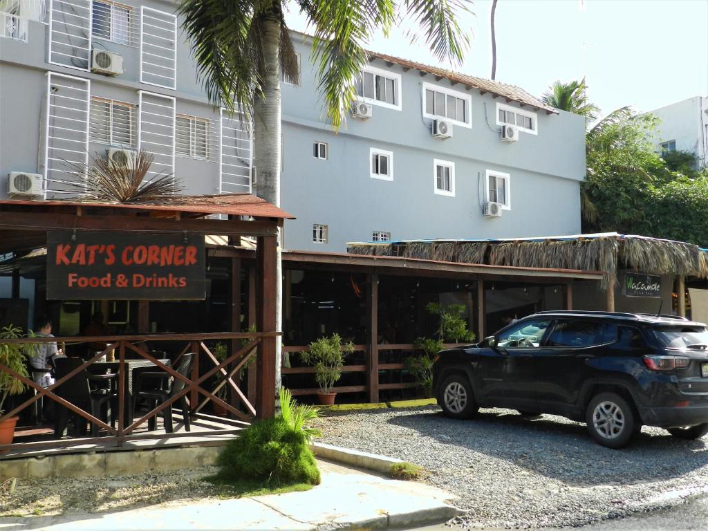Karimar Beach Condo Hotel photo 4