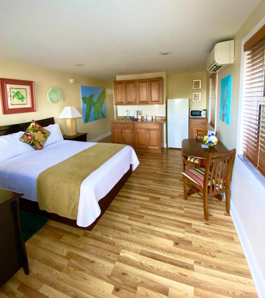 Harborside Motel & Marina photo 4