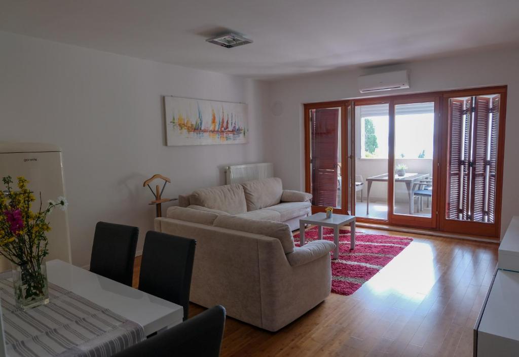 Apartment Summertime photo 3