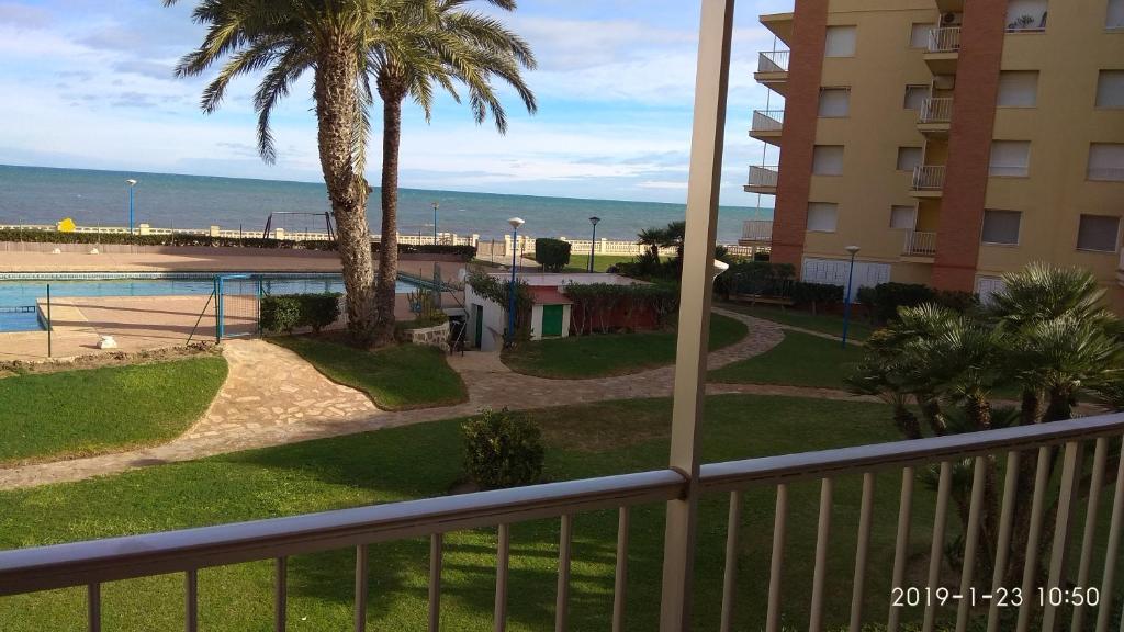 Apartamento primera línea de mar photo 3