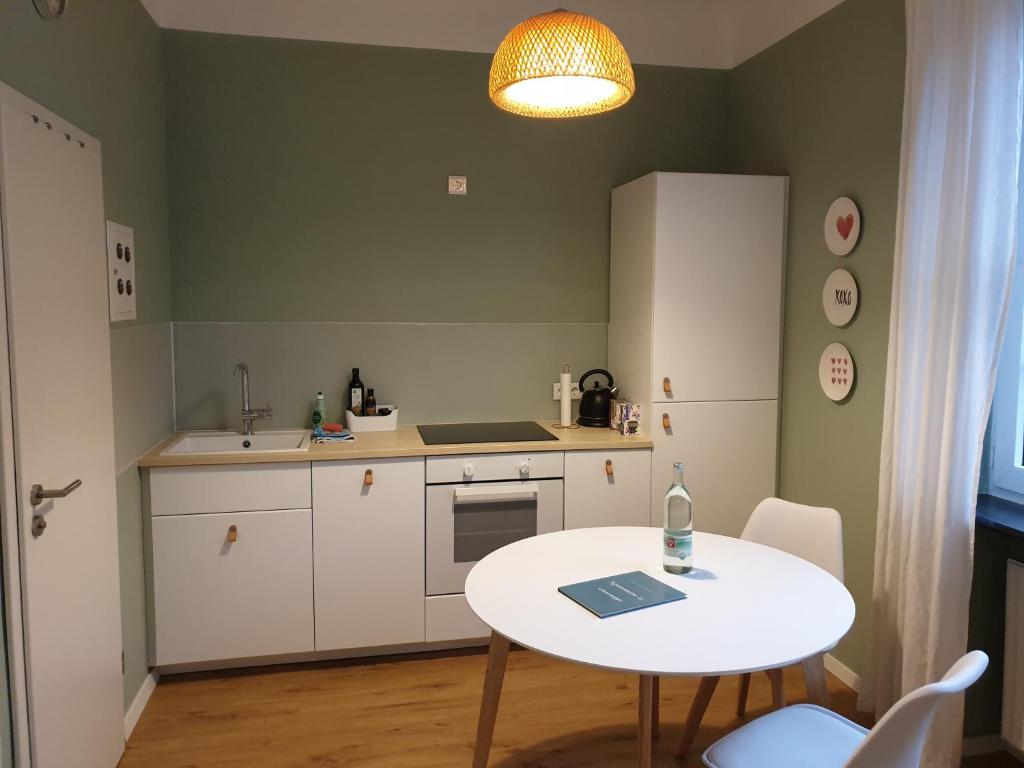 Apartment 23 photo 3