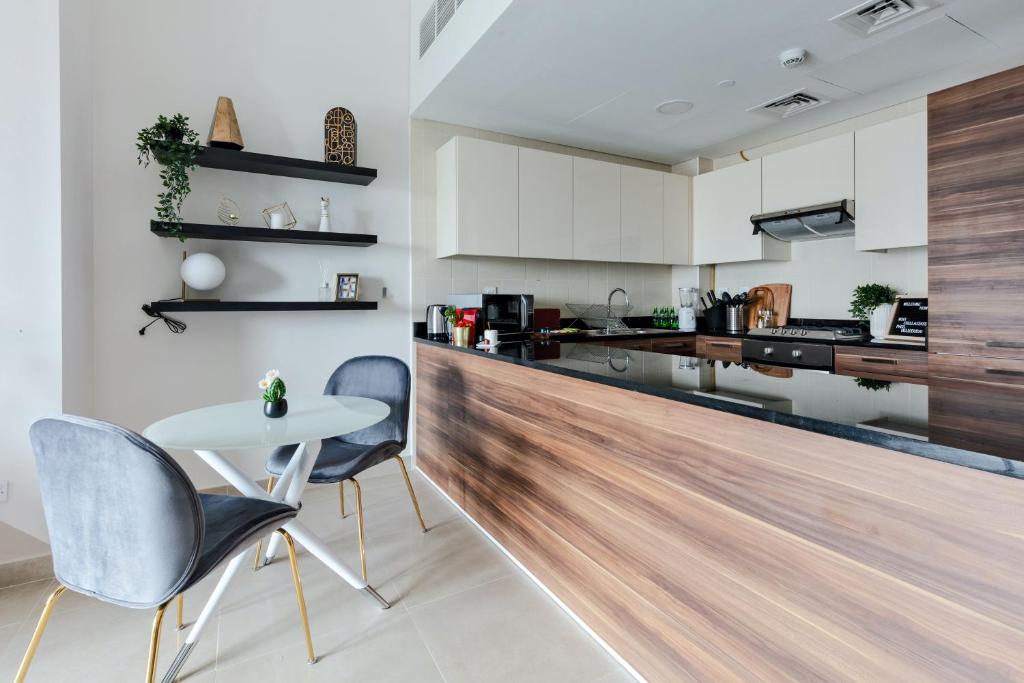 Апартаменты (Апартаменты с 1 спальней), Апартаменты Brilliant 1BDR in JBR Beach Netflix