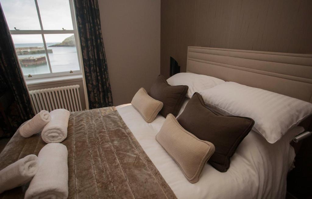 The Marine Hotel photo 2