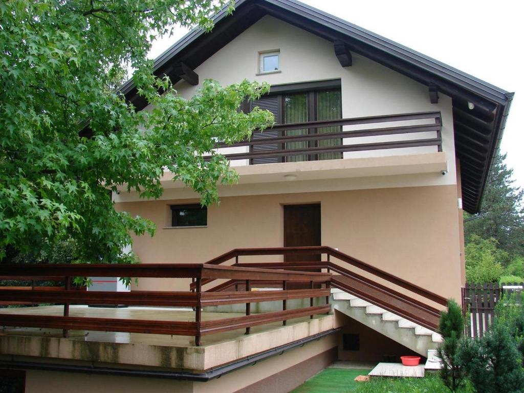 Holiday Home by the River Krka