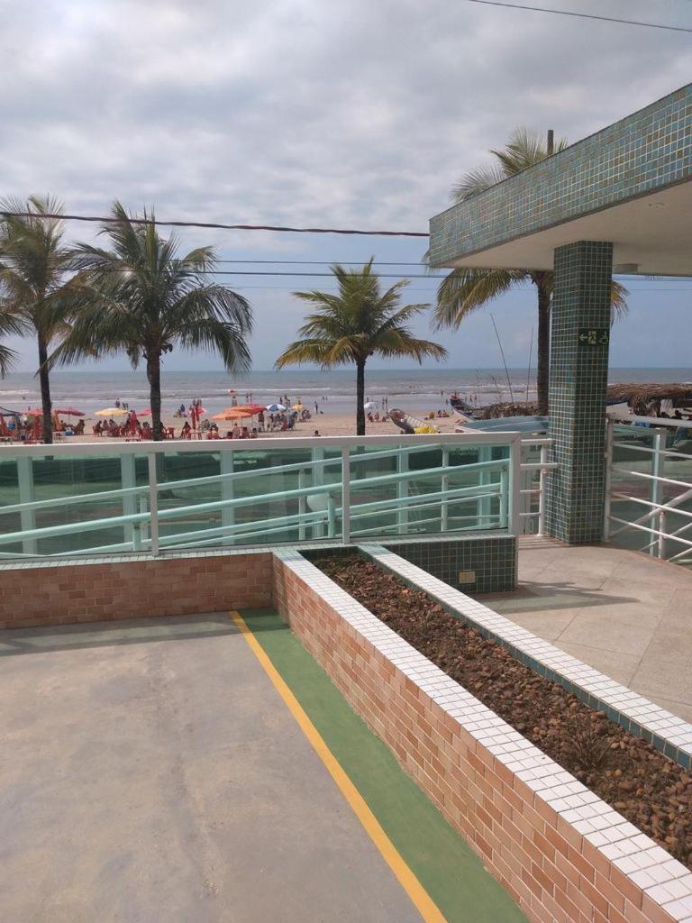 Apartamento Temporada pé na areia photo 3
