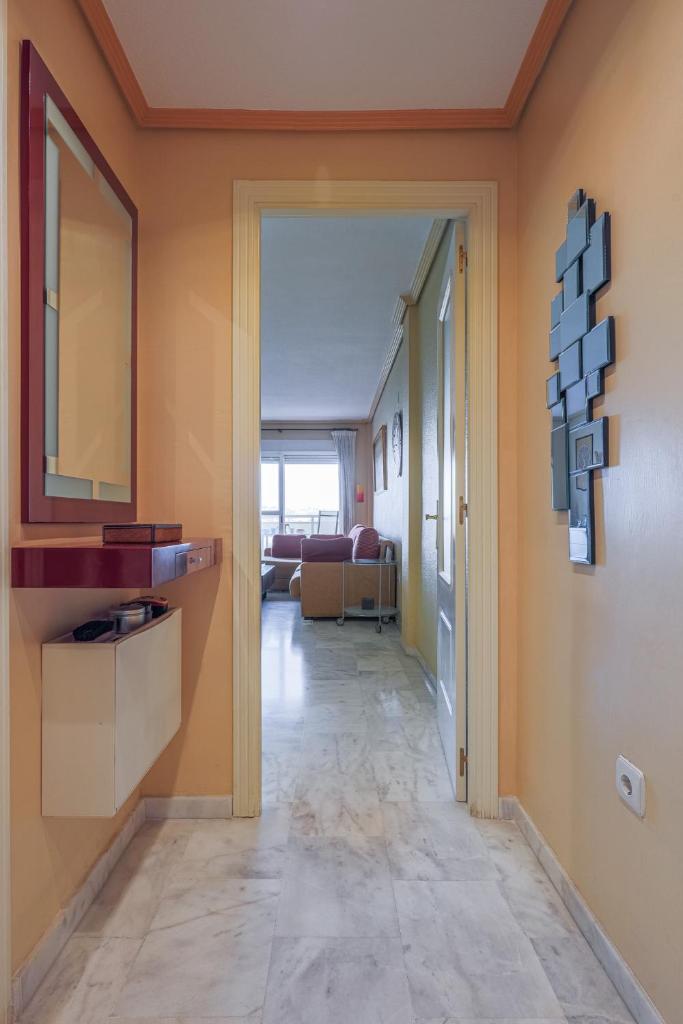 Sensacional Apt 2 Hab 2 baños 4 pax Aljarafe Metro photo 3