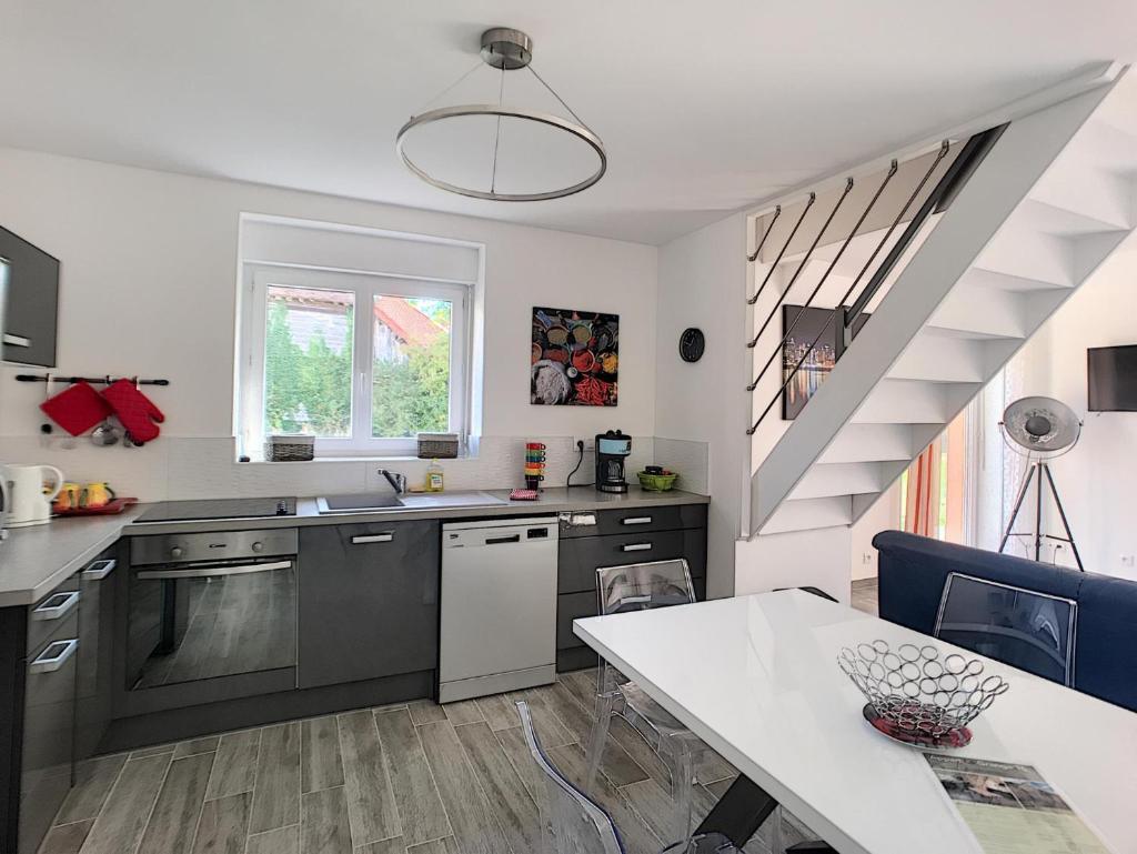 * Maison aux portes de Troyes en Champagne * photo 2