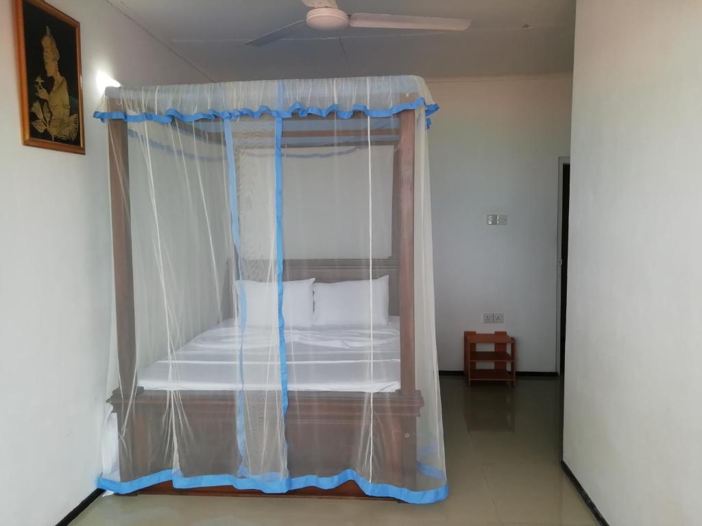 Shanthi Guest & beach villa photo 4