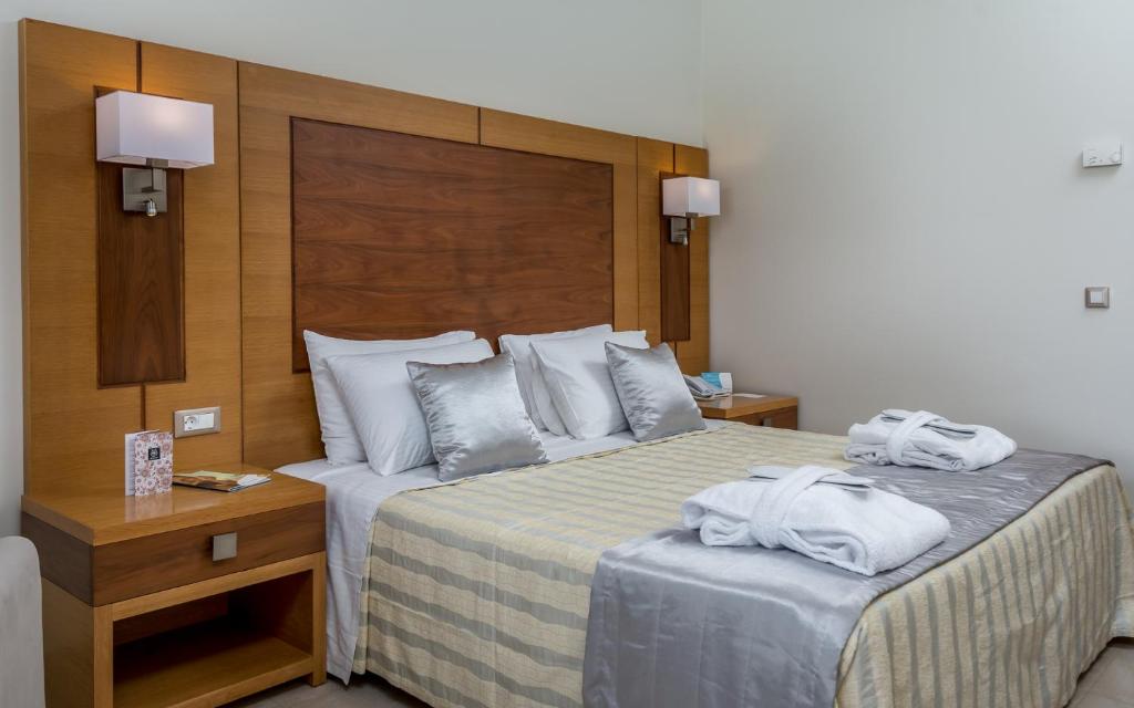 Сьюит (Полулюкс с видом на море и общим бассейном), Sentido Apollo Blue