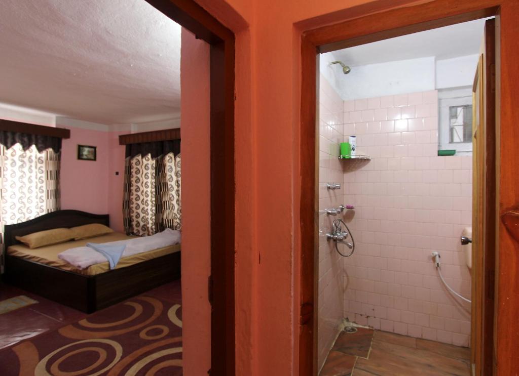Prism Homestay - Tap to explore photos