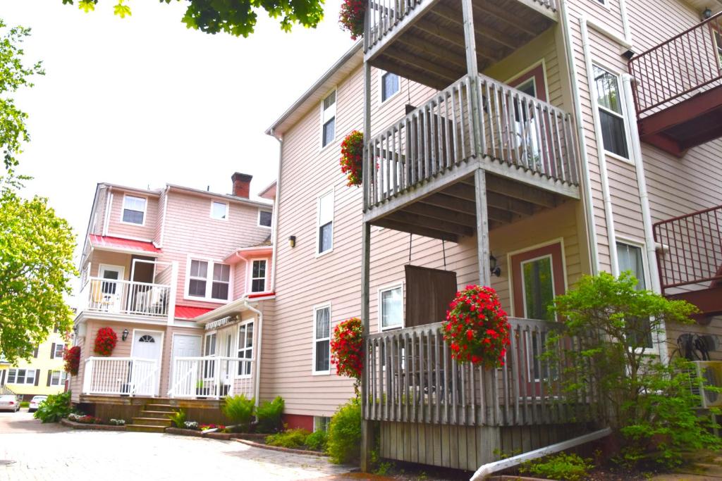 The Harbour House photo 2