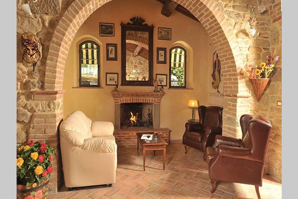 Tuscan Charme of Cottage Roccaio Countryside Cortona photo 3