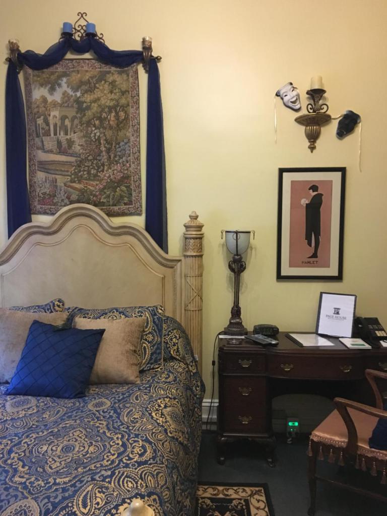 Page House Bed & Breakfast photo 3
