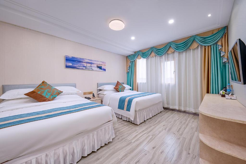 Frida Hotels Guangzhou Baiyun International airport photo 1