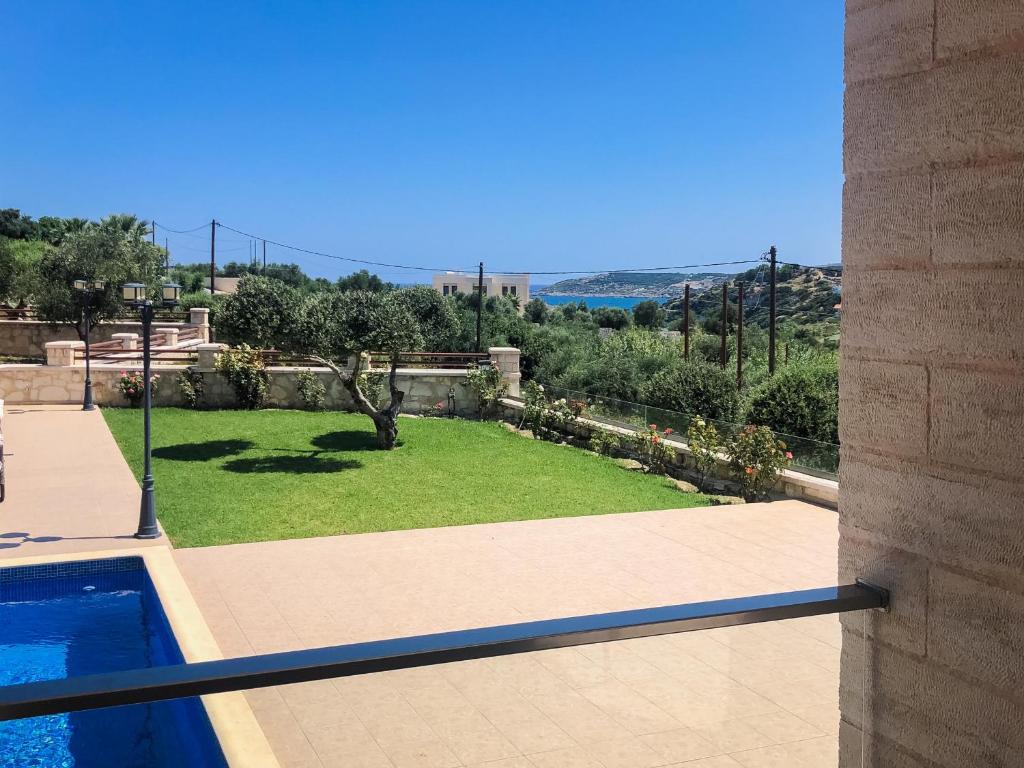 Levanda Luxury Stone Villa photo 3
