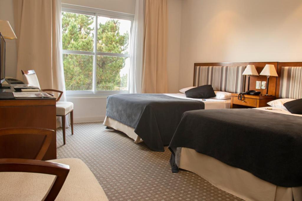 Elegance Hotel Tandil photo 2