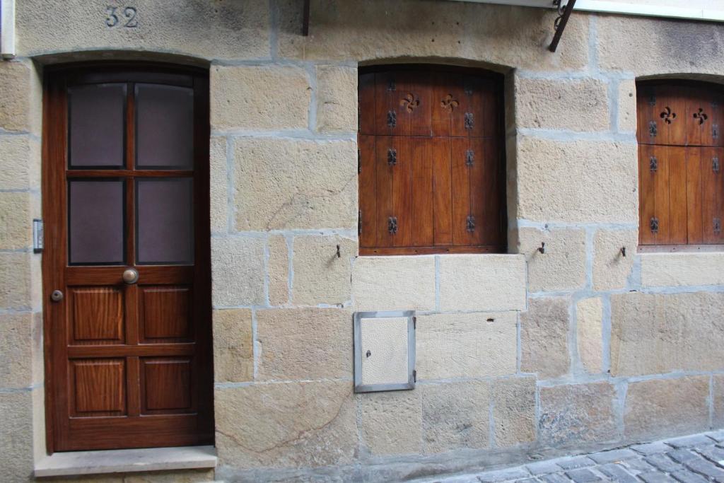LOA GETARIA photo 1