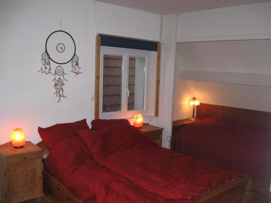 Familiensuite, zwei Zimmer, Mitbenutzung von Küche und Bad photo 4