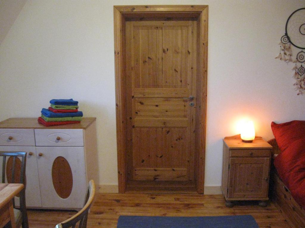Familiensuite, zwei Zimmer, Mitbenutzung von Küche und Bad photo 3