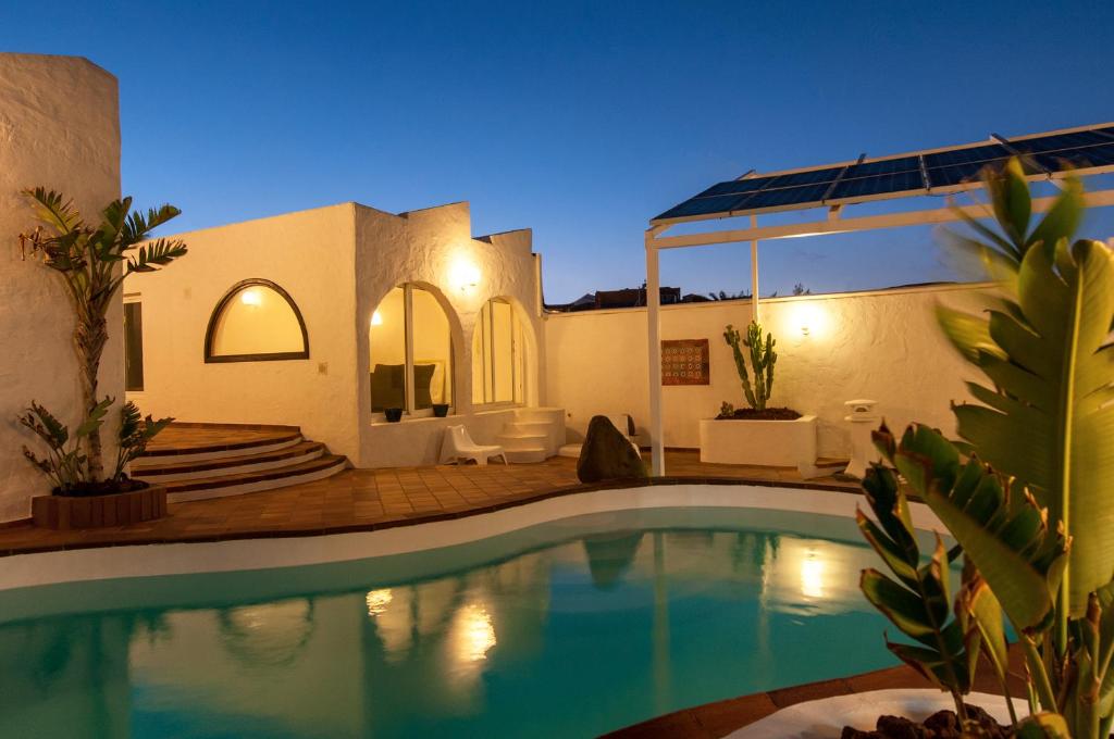 Terrace on the Beach photo 4