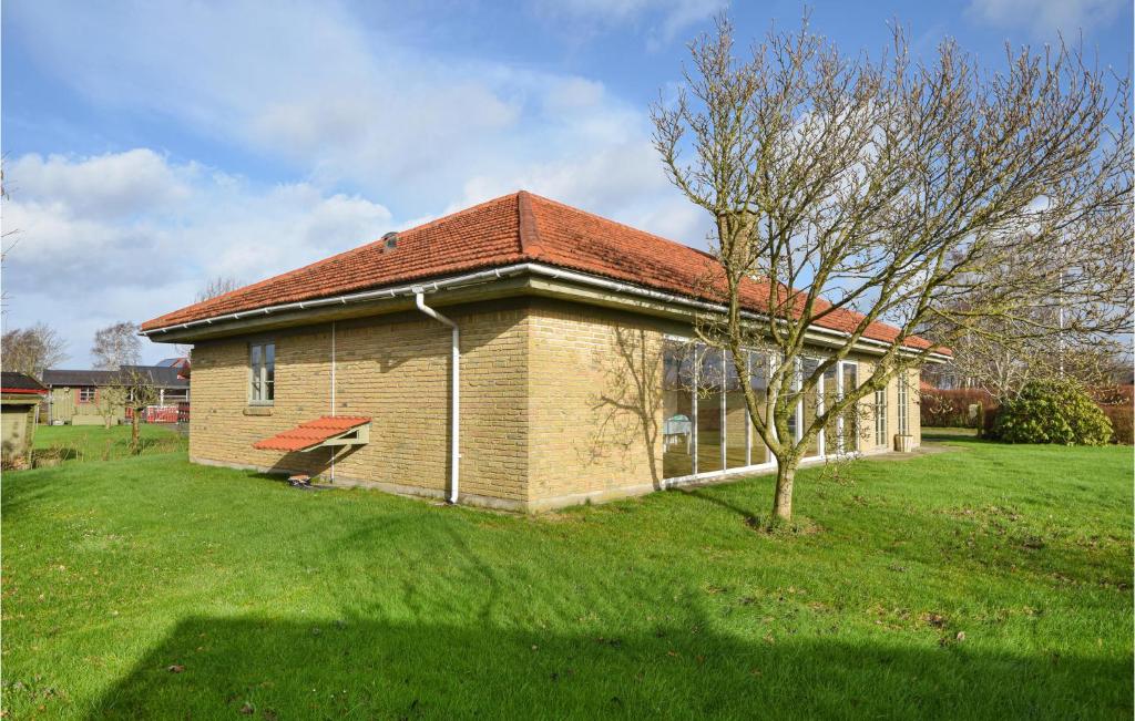 Beautiful Home In Brenderup Fyn With 3 Bedrooms, Sauna And Wifi photo 4