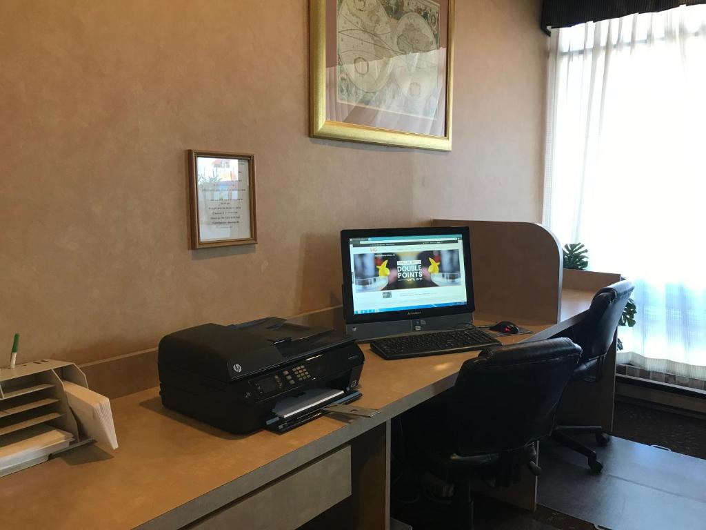Holiday Inn Alexandria, an IHG Hotel photo 4