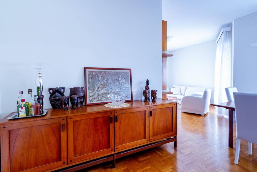 Home La Quiete. Two Bedrooms, 250m from the Beach photo 2