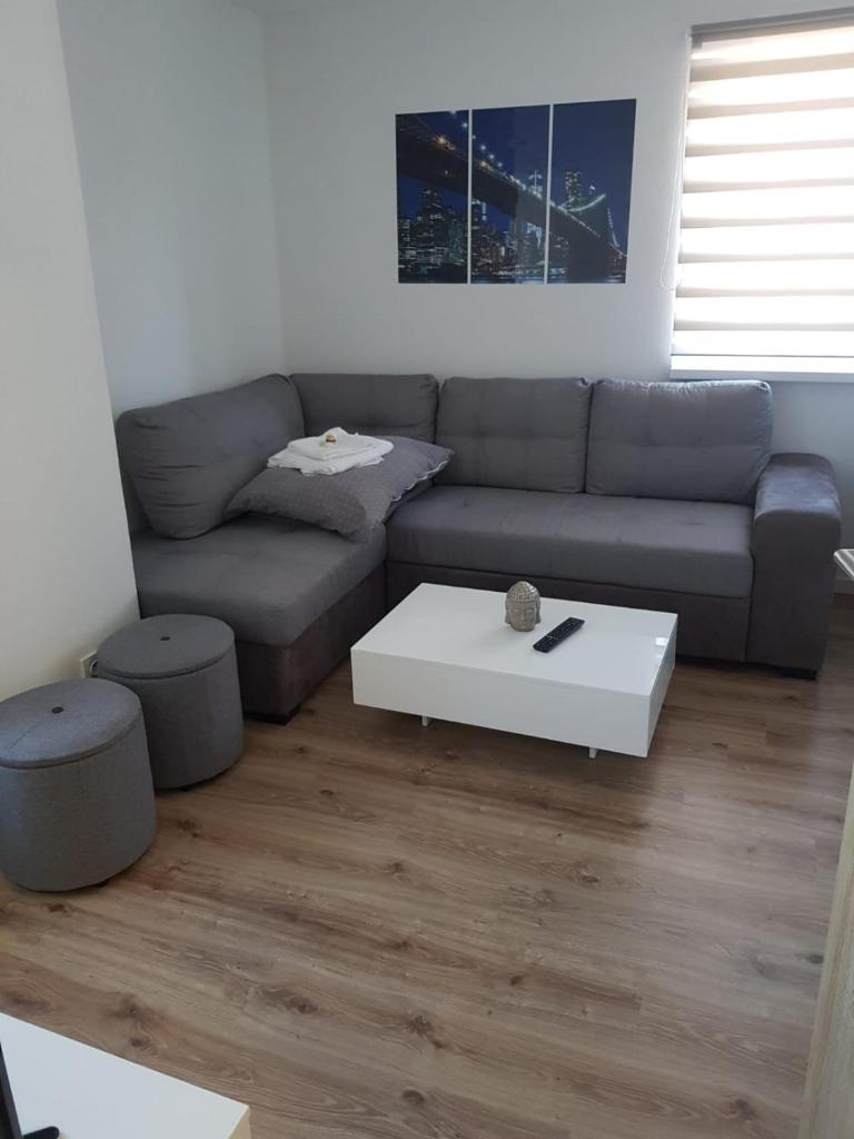 ARESKO-APARTMENTS photo 2