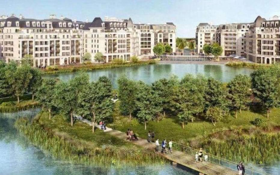Appartement haussmannien au bord du lac panorama photo 1