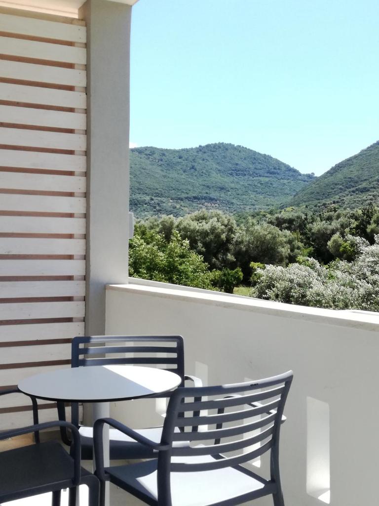 Двухместный (Улучшенный двухместный номер с 1 кроватью), Olivista Hotel