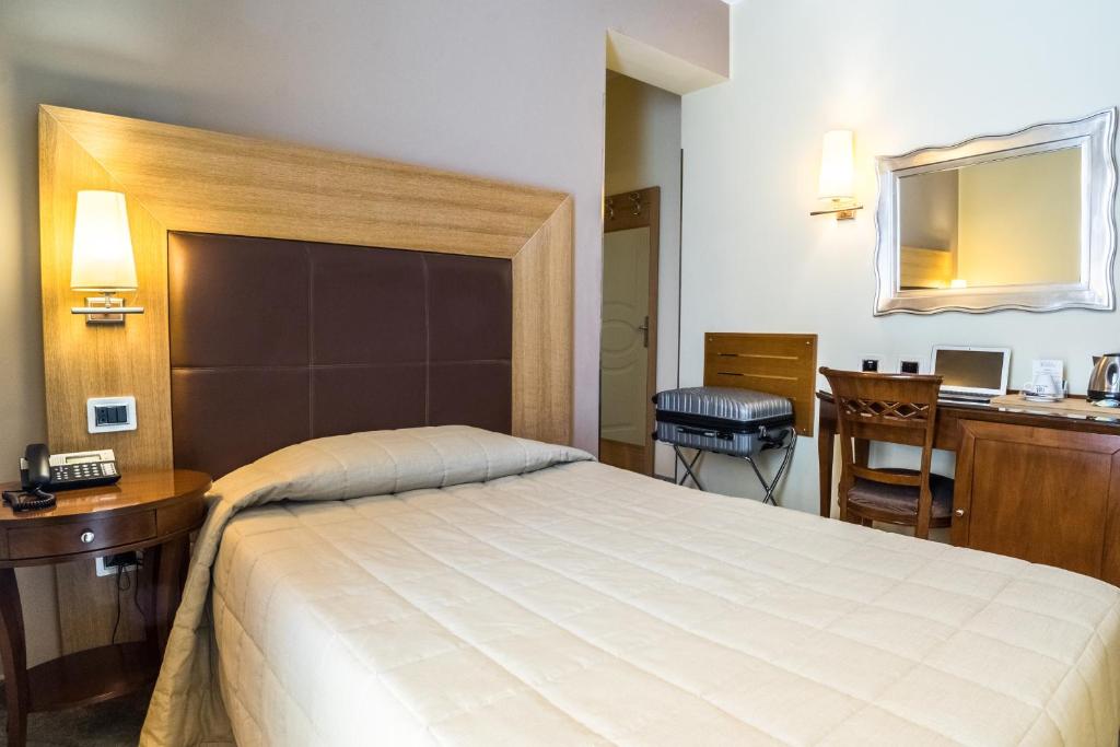 Hotel Villa Tirreno photo 3