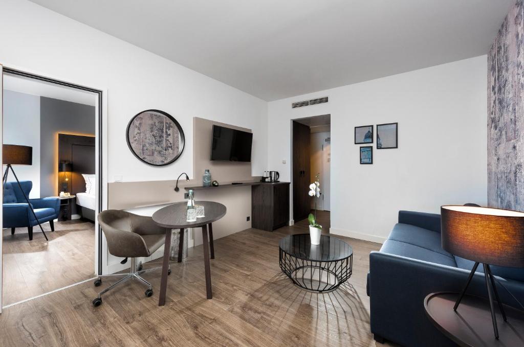 Сьюит (Люкс), Holiday Inn Berlin City-West