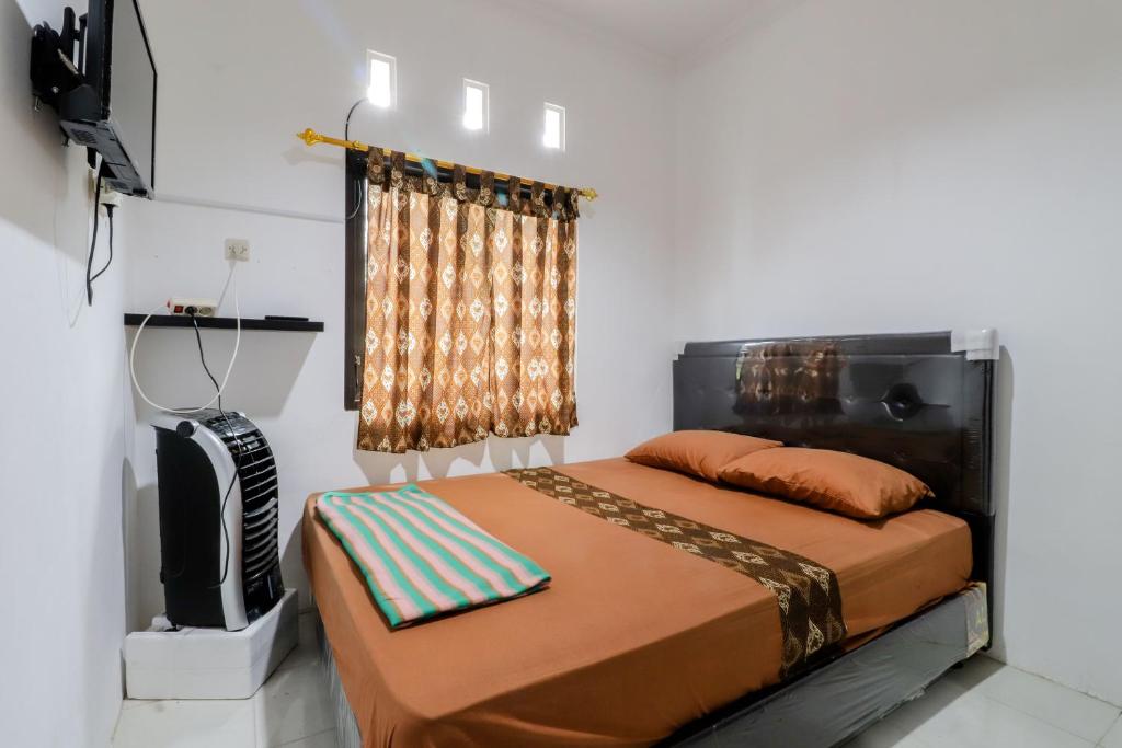 Java Homestay - Tap to explore photos