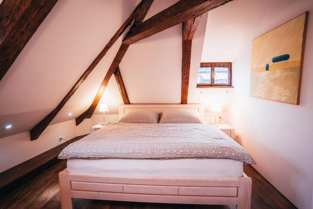 Designer Loft photo 2