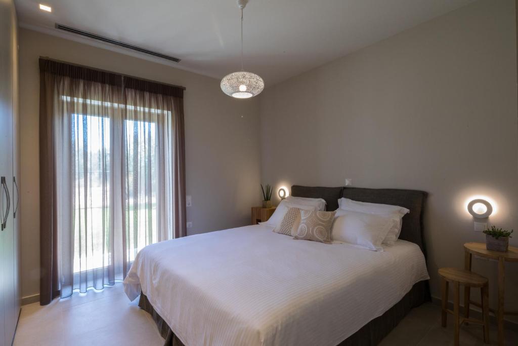 Almyra Villas photo 1