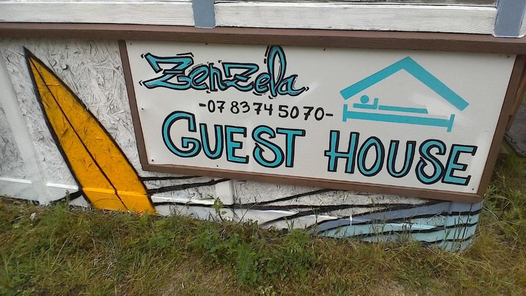 zenzela surf house photo 4