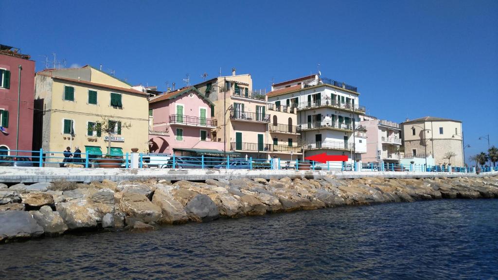 Casa Cantina ad un passo dal mare