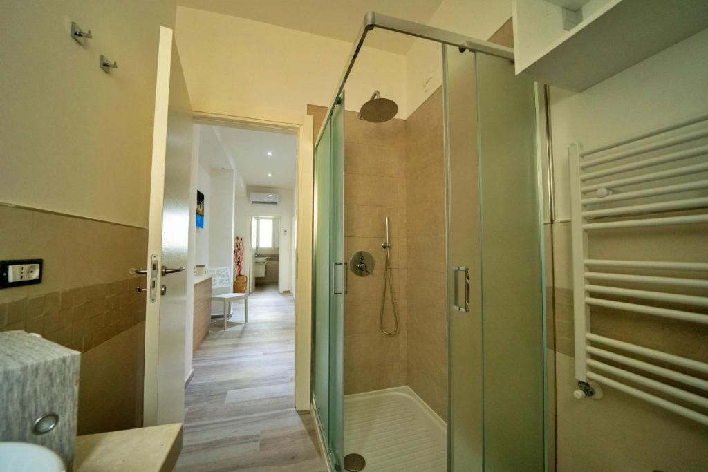 Villa Gargasole - Eleganza e Comfort con Piscina Privata - Tap to explore photos