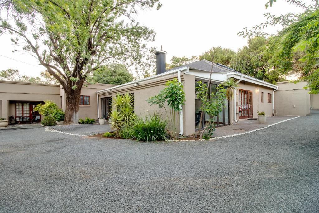 The Nightingale Guesthouse photo 2