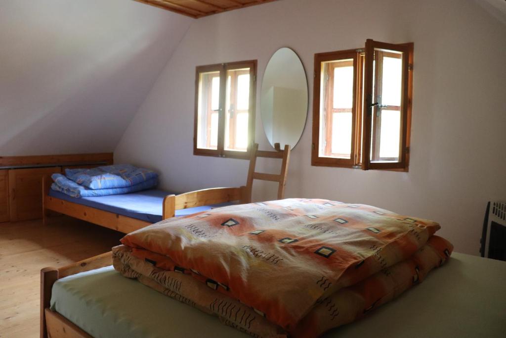 Privat No. 2 photo 2