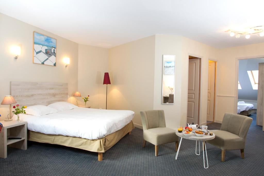Hotel du Port et des Bains photo 2