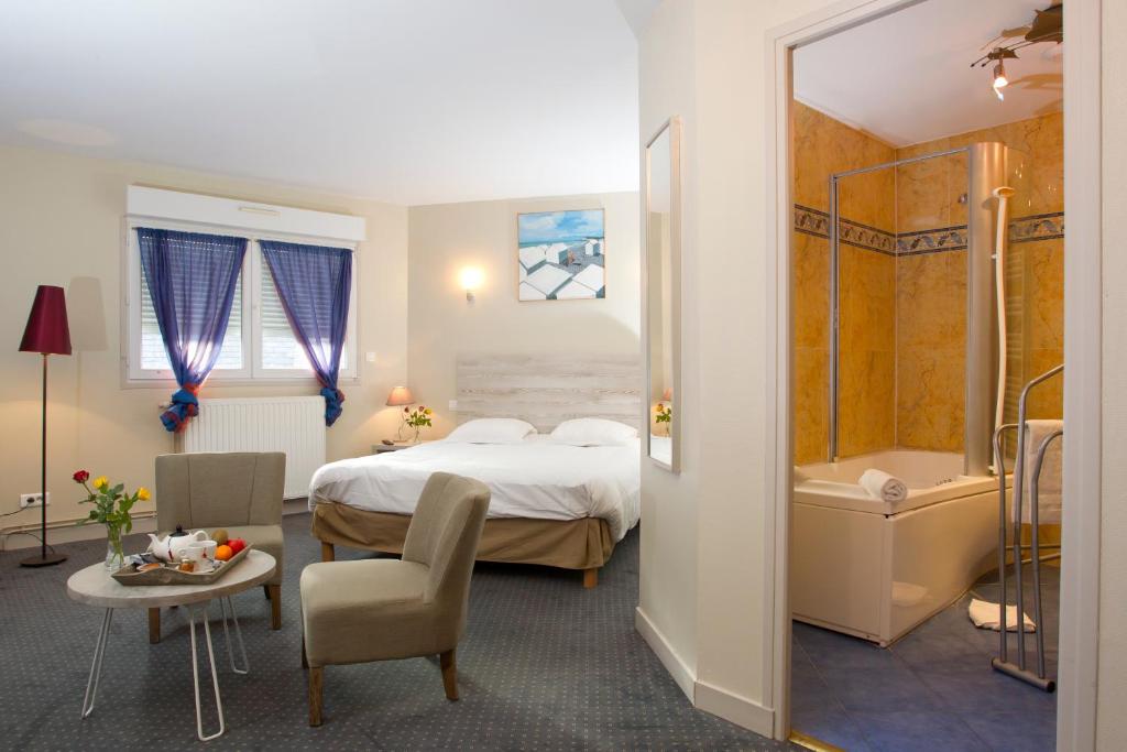 Hotel du Port et des Bains photo 1