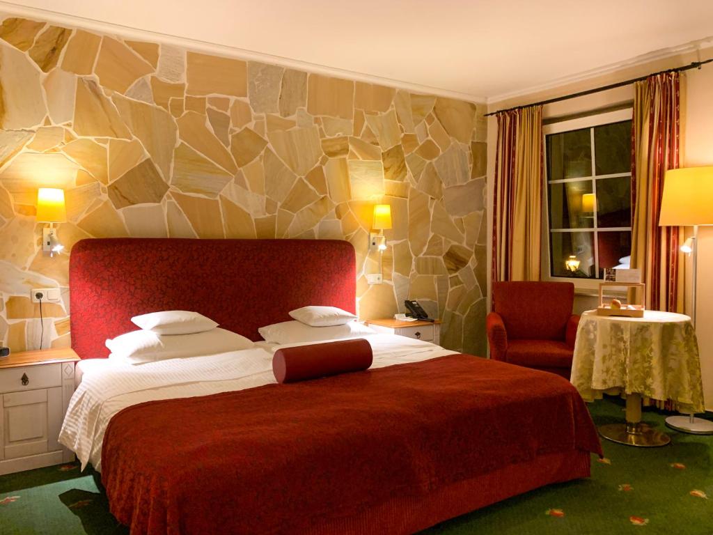 Ringhotel Hotel Zum Stein photo 3