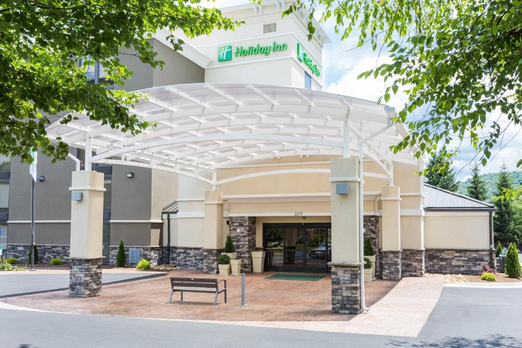 Holiday Inn Boone - University Area, an IHG Hotel image