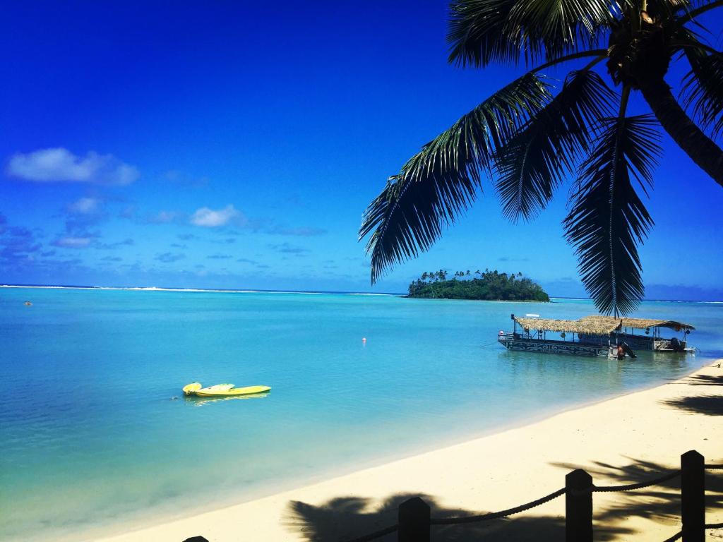 Muri Beachcomber photo 1